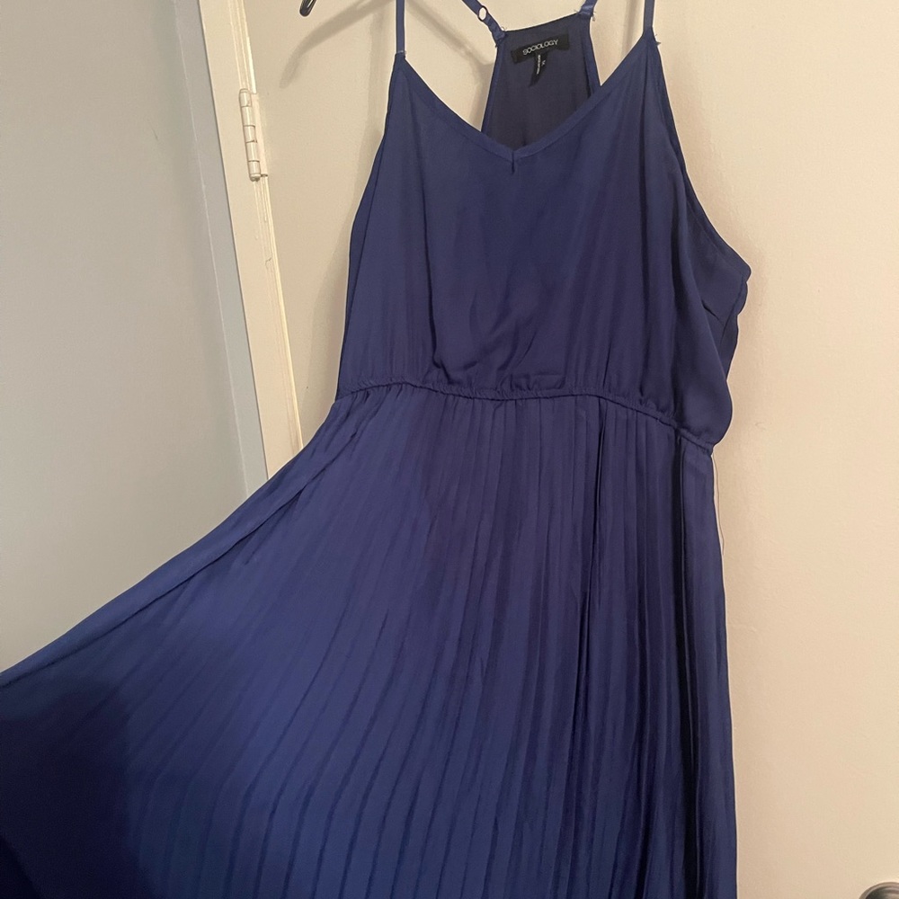 Blue maxi dress pleated